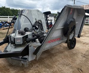 Modern AG 12' Predator Batwing Cutter