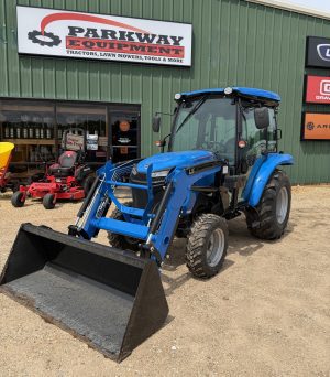 LS Tractor MT242HC HST -Cab - w/ LL3003 Loader