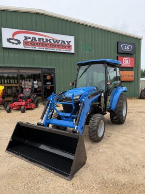 LS Tractor MT242HEC HST -Cab - w/ LL3003 Loader